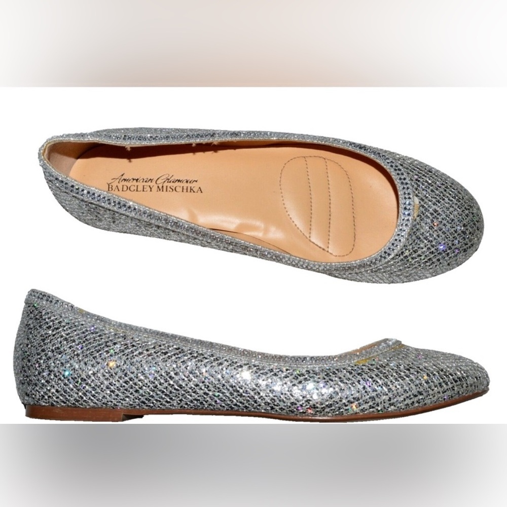 AMERICAN GLAMOUR BADGLEY MISCHKA YOSELIN SIZE 7.5 M SILVER GLITTER BALLET FLATS